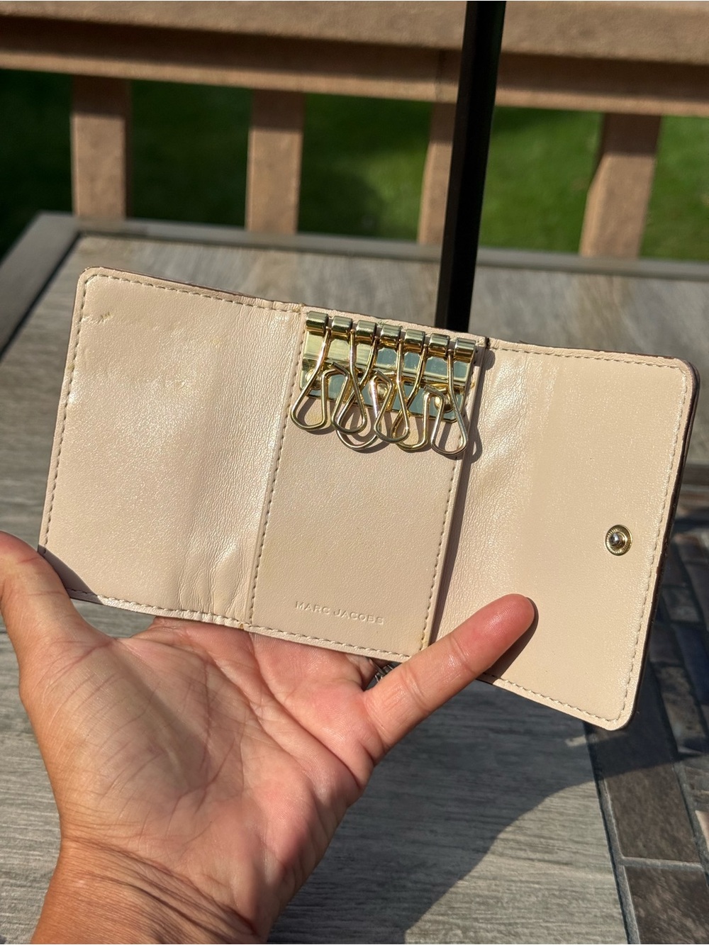 Marc Jacobs Blush Quilted Leather Key Pouch - Picture 8 of 8